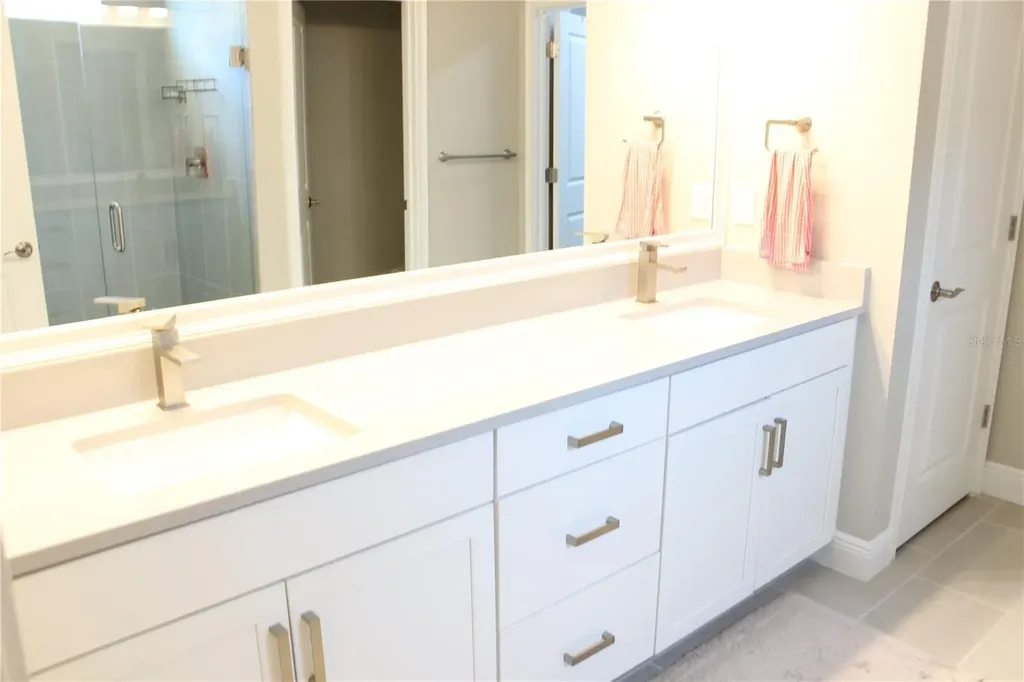 5721 Long Shore Loop Sarasota FL 34238