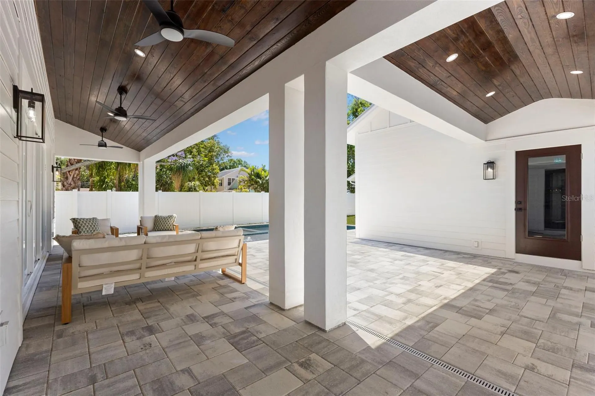 1100 8th Street N St Petersburg FL 33701