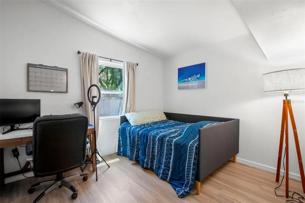 2356 Kingston Street S St Petersburg FL 33711