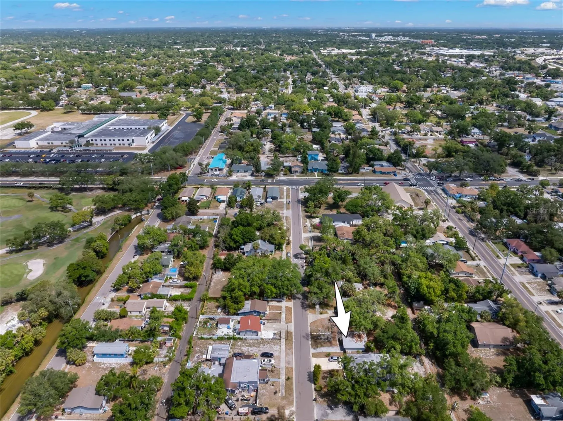 2356 Kingston Street S St Petersburg FL 33711