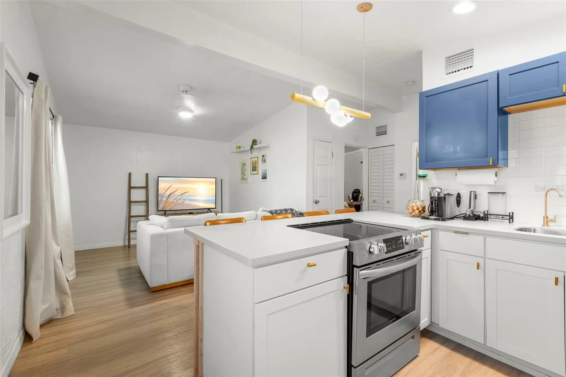 2356 Kingston Street S St Petersburg FL 33711