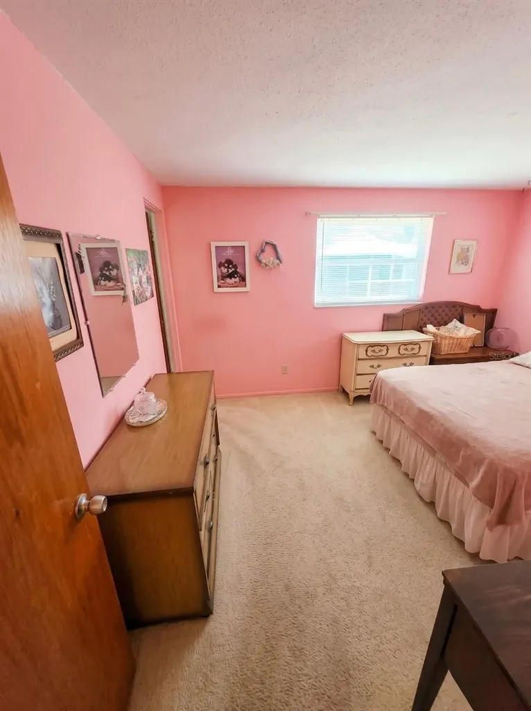 8700 58th Street N Pinellas Park FL 33782