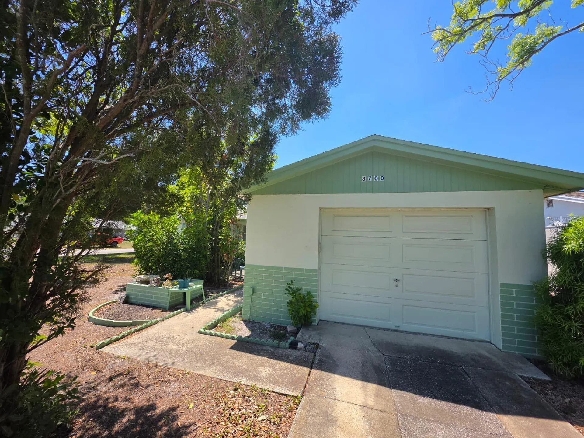 8700 58th Street N Pinellas Park FL 33782