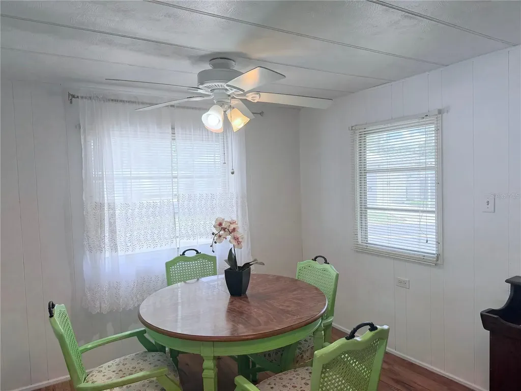 1800 Englewood Englewood FL 34223