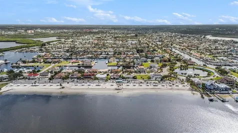 5521 Yellowfin Court New Port Richey FL 34652
