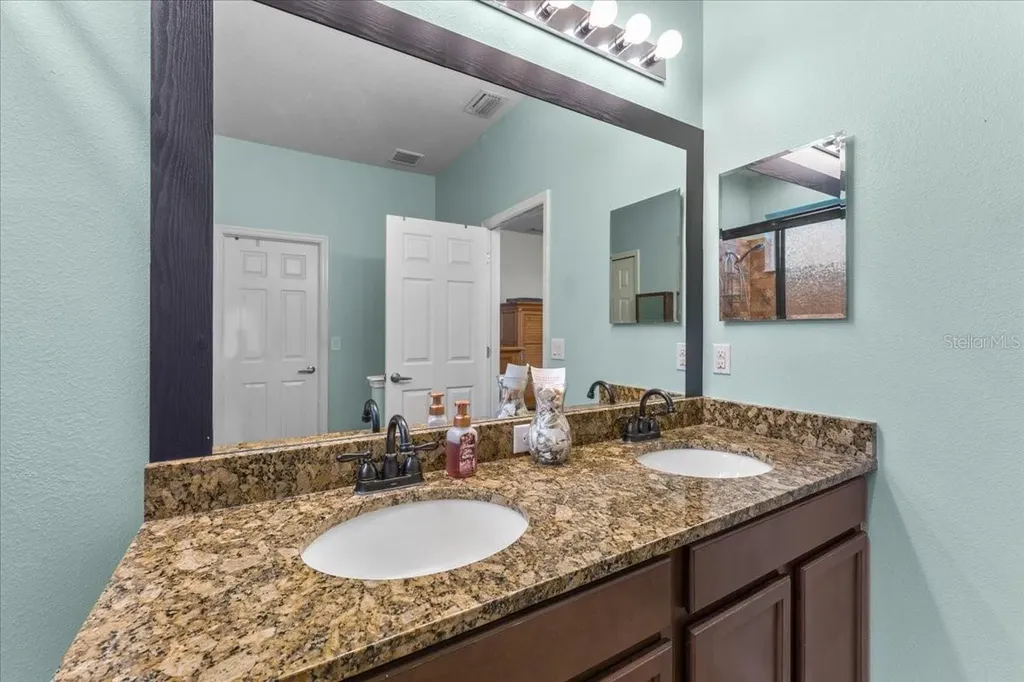 8005 112th Avenue E Parrish FL 34219