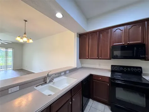 9447 Myrtle Creek Lane Orlando FL 32832