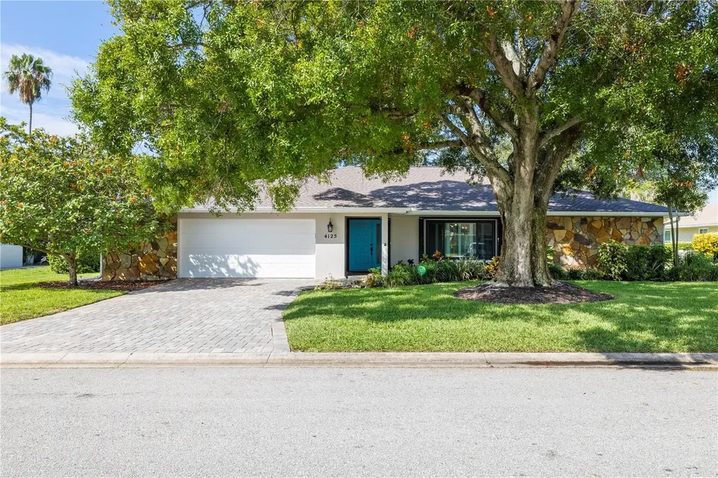 4125 Pinar Drive Bradenton FL 34210