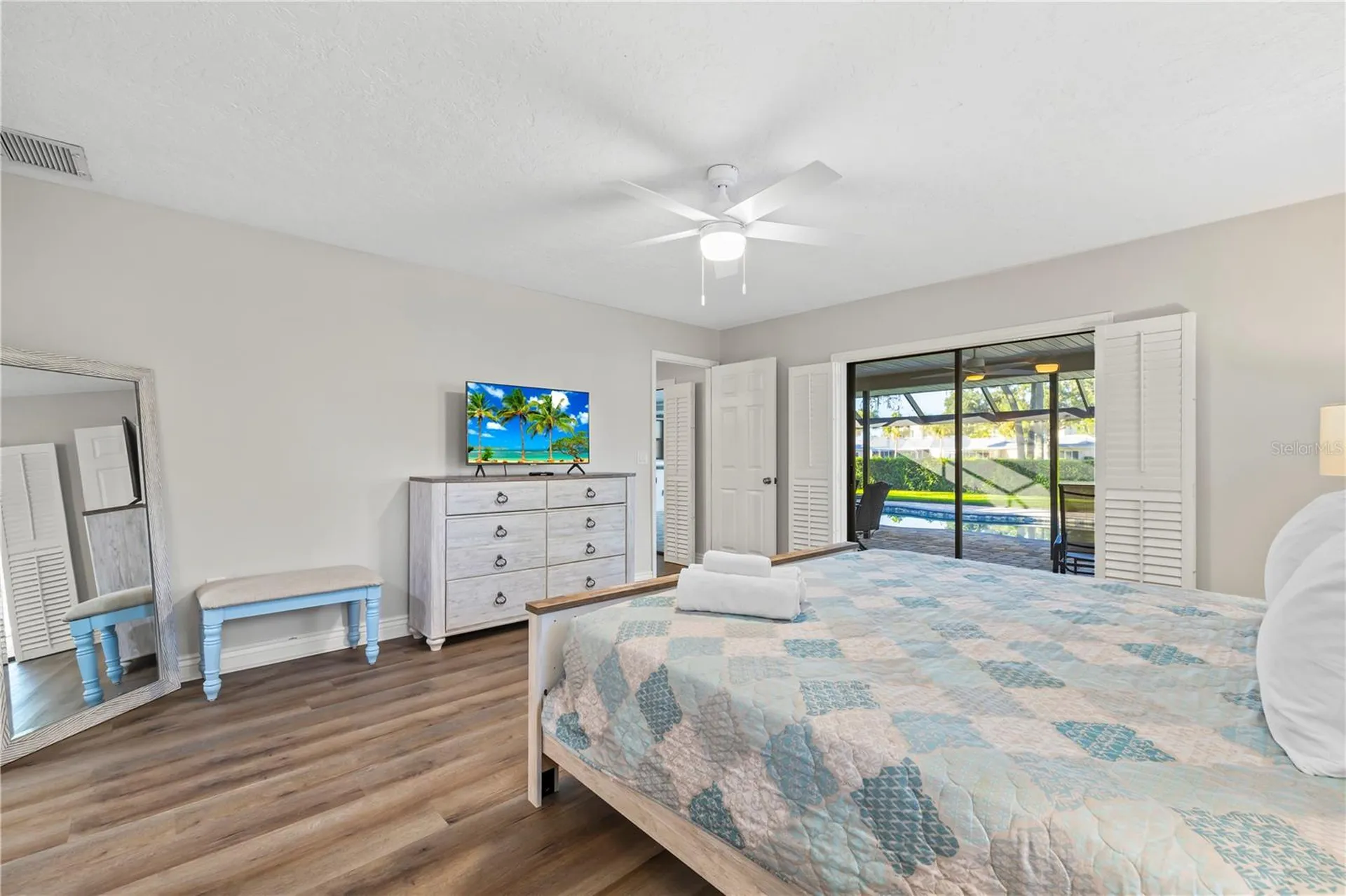 4125 Pinar Drive Bradenton FL 34210