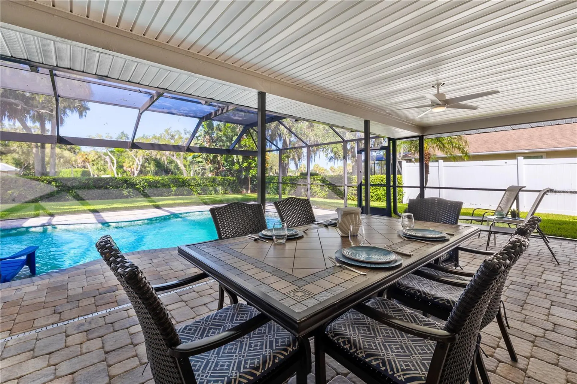4125 Pinar Drive Bradenton FL 34210