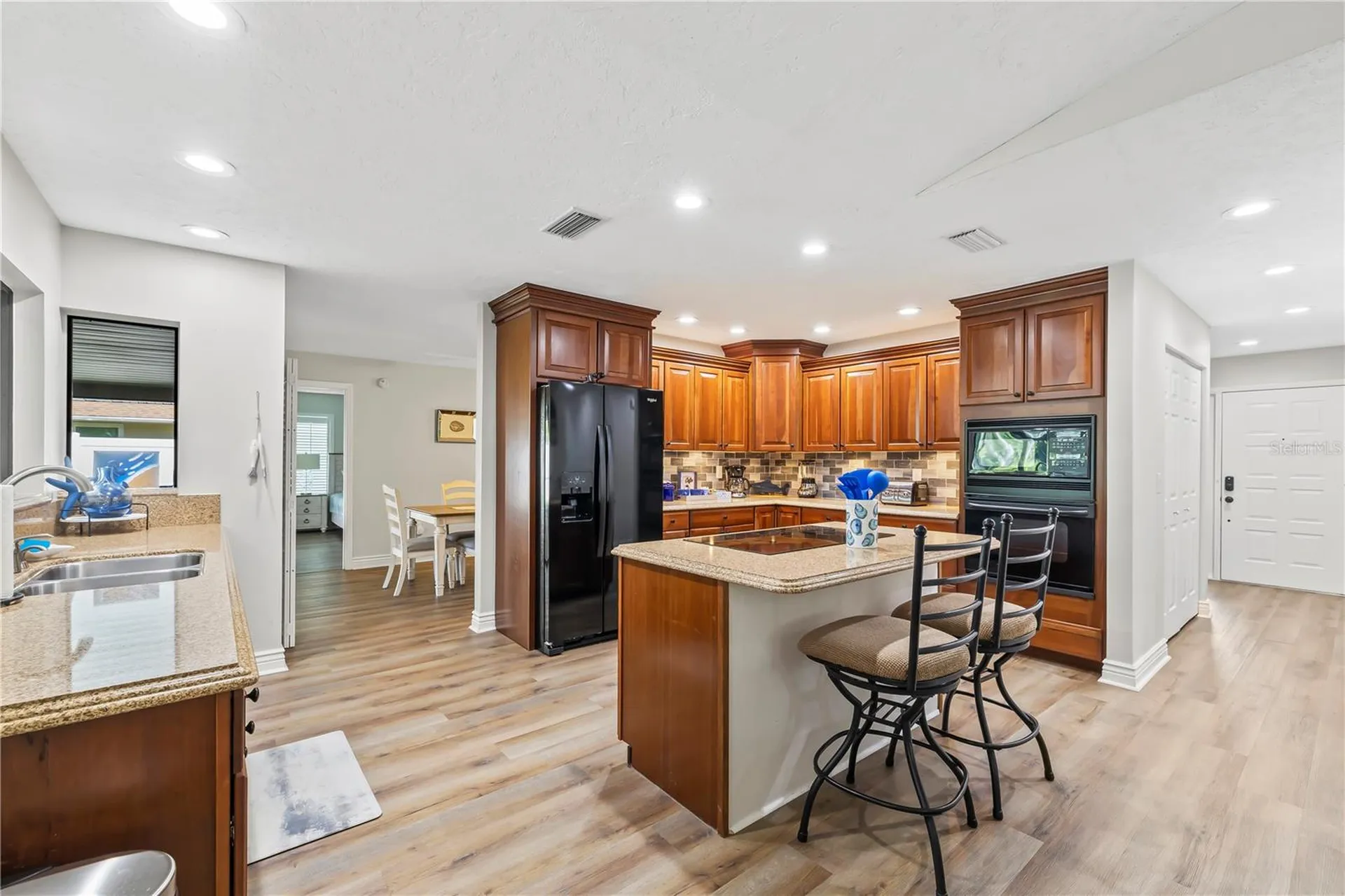 4125 Pinar Drive Bradenton FL 34210