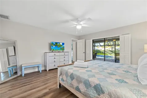 4125 Pinar Drive Bradenton FL 34210