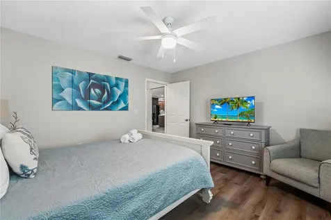 4125 Pinar Drive Bradenton FL 34210