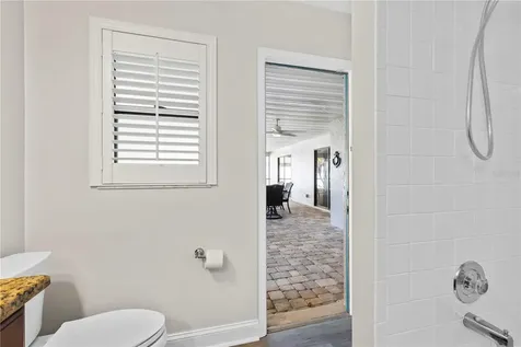 4125 Pinar Drive Bradenton FL 34210