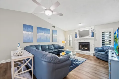 4125 Pinar Drive Bradenton FL 34210