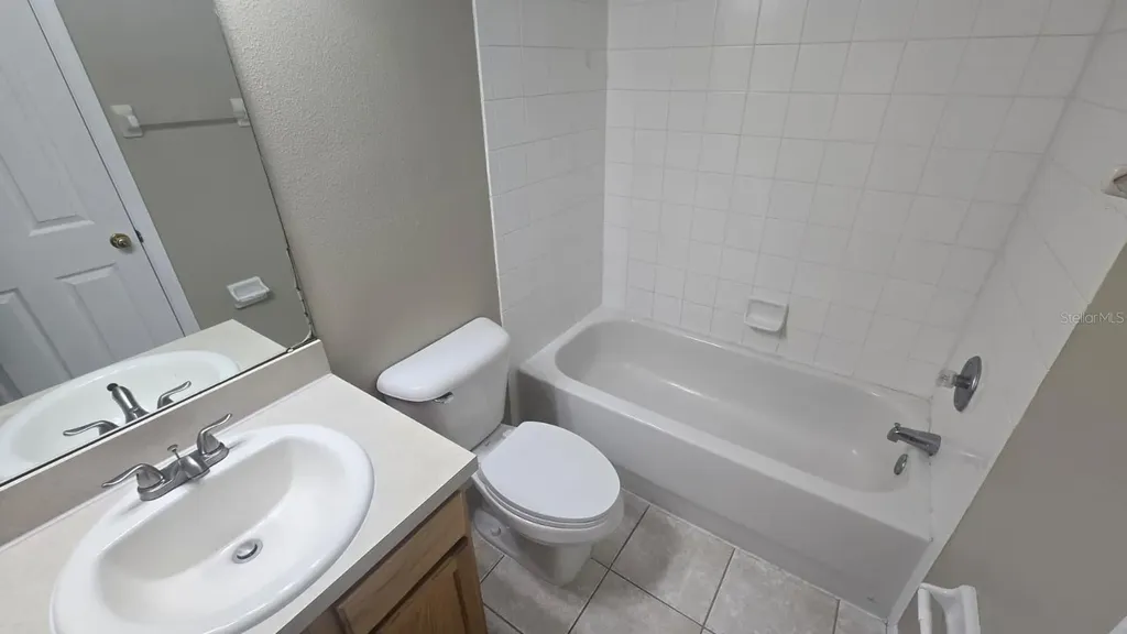 7653 Nottinghill Sky Drive Apollo Beach FL 33572