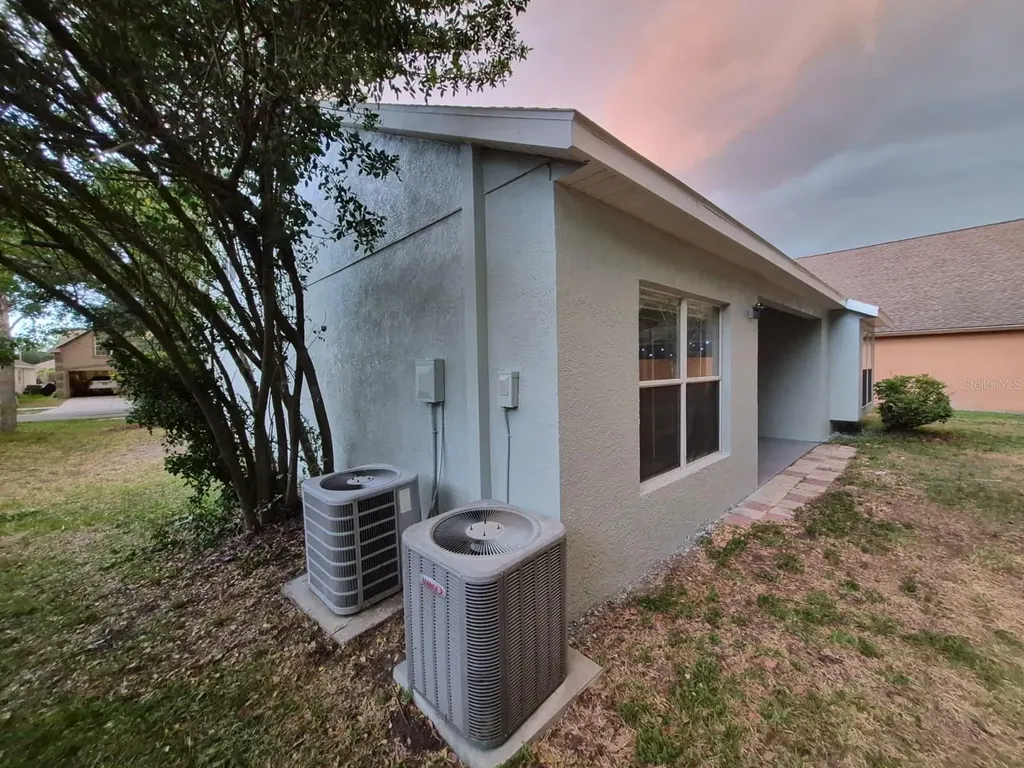 7653 Nottinghill Sky Drive Apollo Beach FL 33572