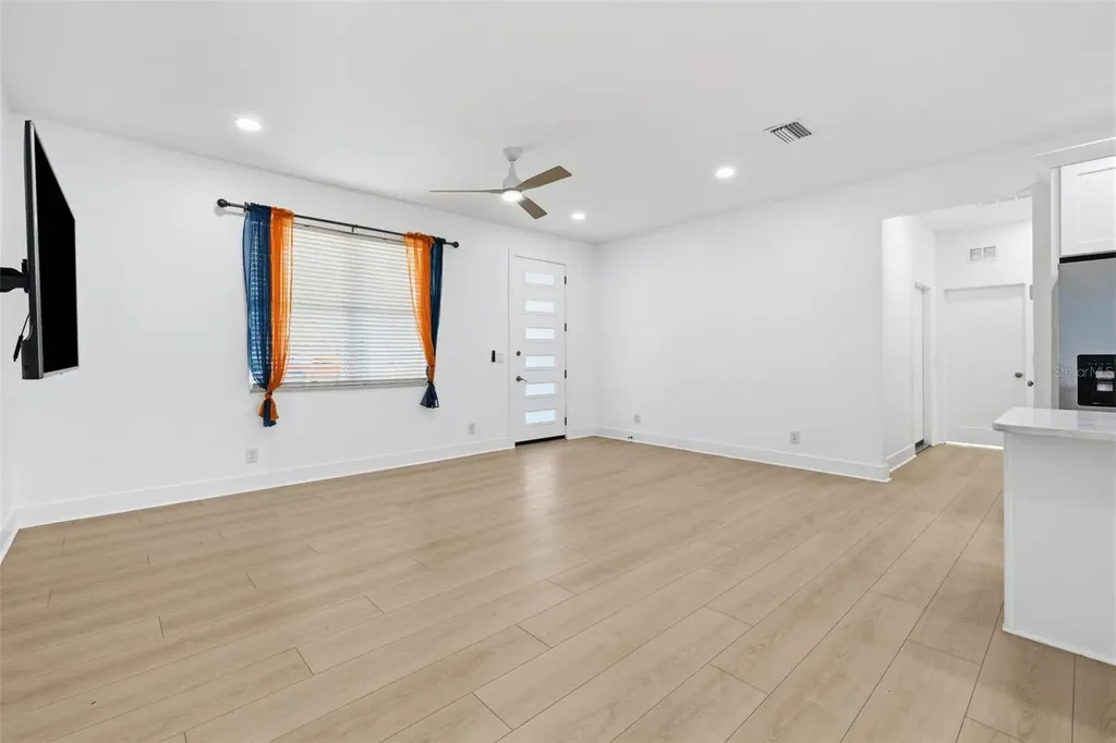 4401 Cobia Drive SE St Petersburg FL 33705