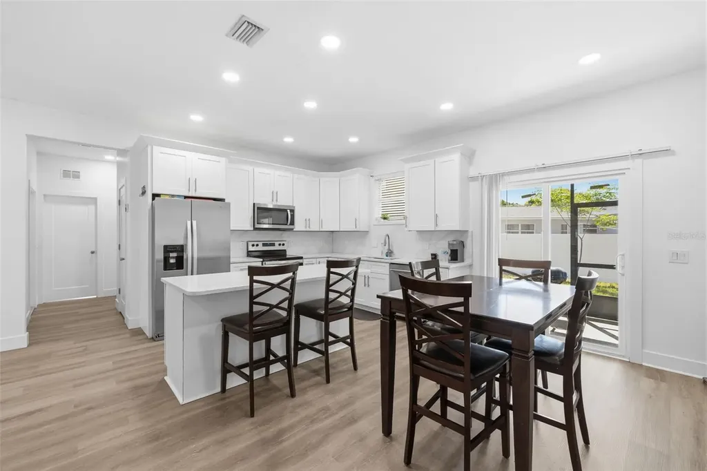 4401 Cobia Drive SE St Petersburg FL 33705