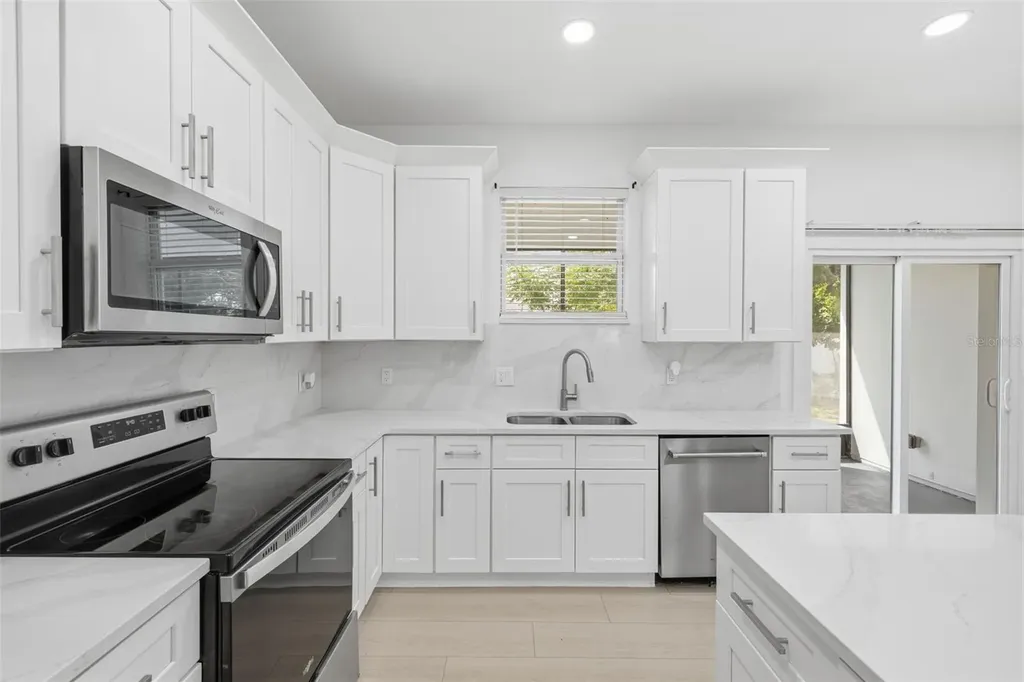 4401 Cobia Drive SE St Petersburg FL 33705