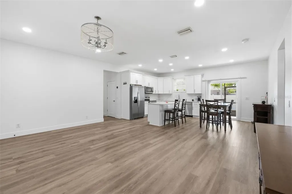 4401 Cobia Drive SE St Petersburg FL 33705