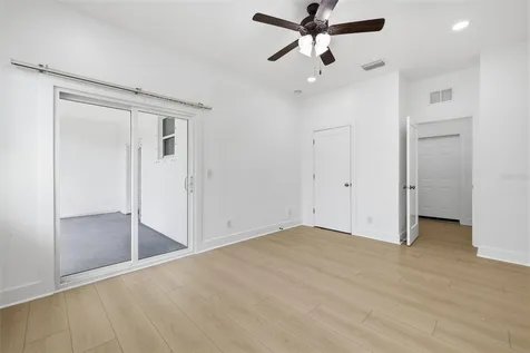 4401 Cobia Drive SE St Petersburg FL 33705
