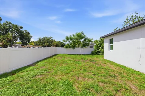 4401 Cobia Drive SE St Petersburg FL 33705