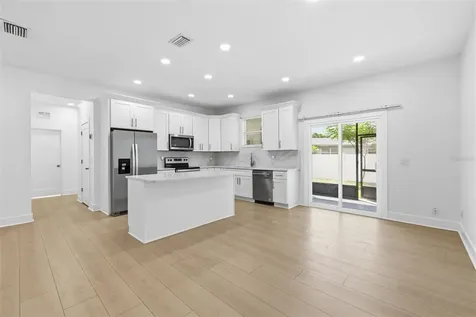 4401 Cobia Drive SE St Petersburg FL 33705