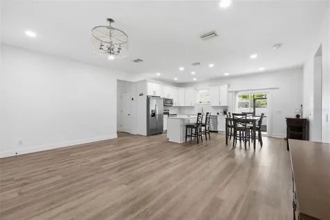 4401 Cobia Drive SE St Petersburg FL 33705
