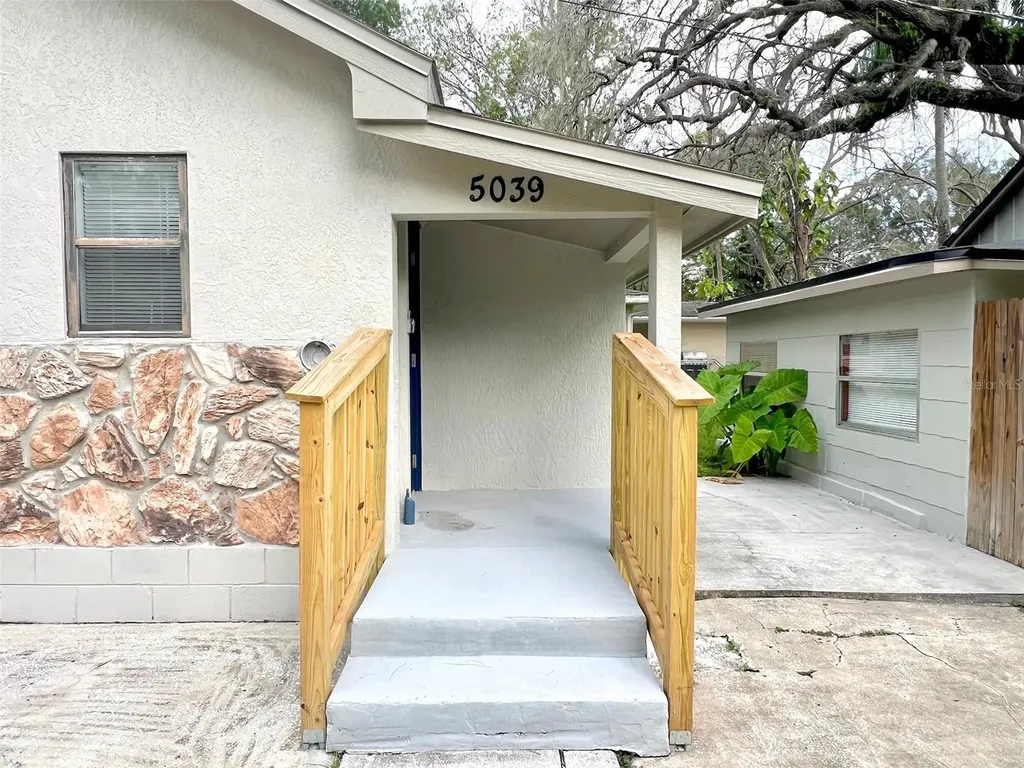 5045 Green Key Road New Port Richey FL 34652