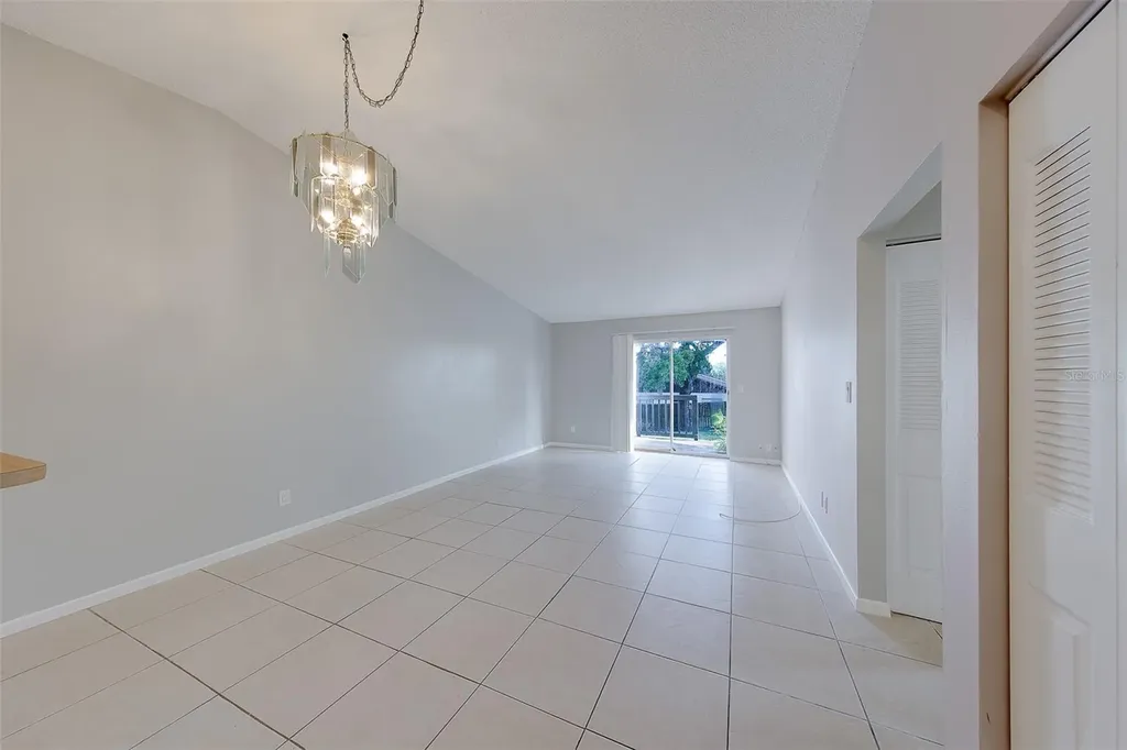 1109 E Rohe Street Tarpon Springs FL 34689
