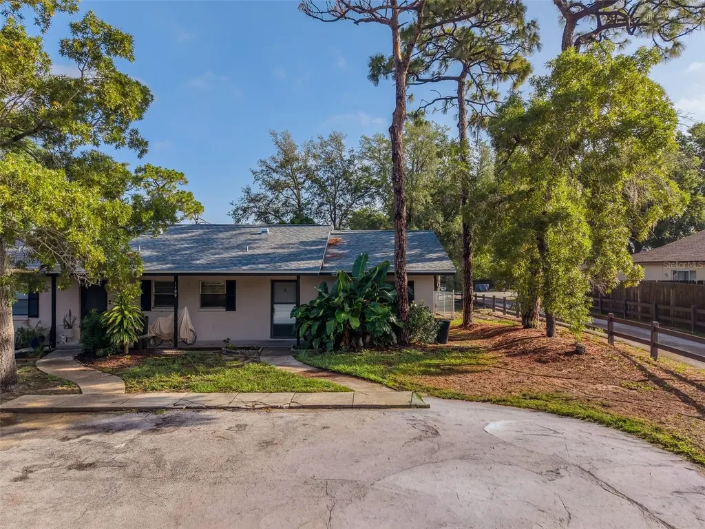 1109 E Rohe Street Tarpon Springs FL 34689