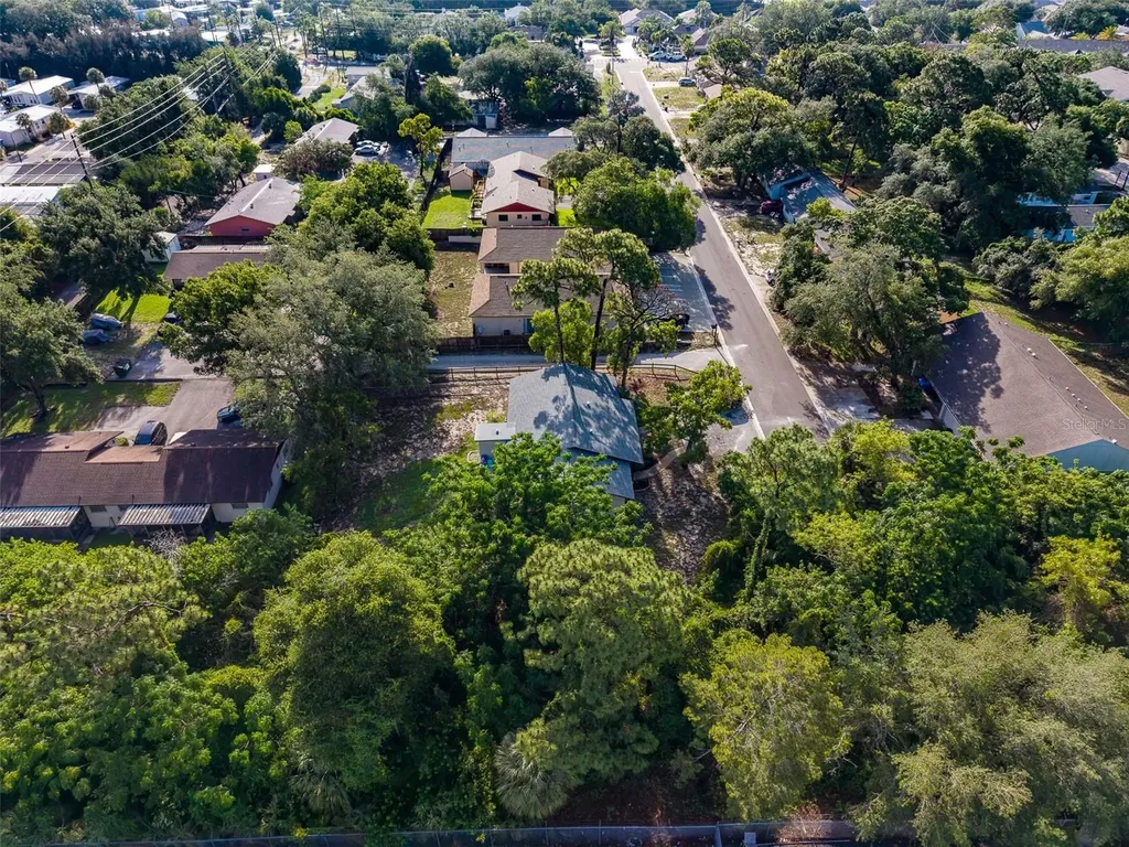 1109 E Rohe Street Tarpon Springs FL 34689