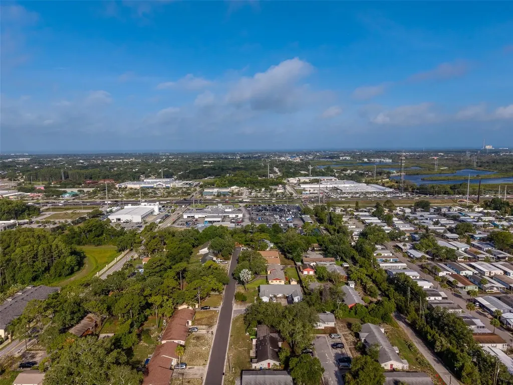 1109 E Rohe Street Tarpon Springs FL 34689