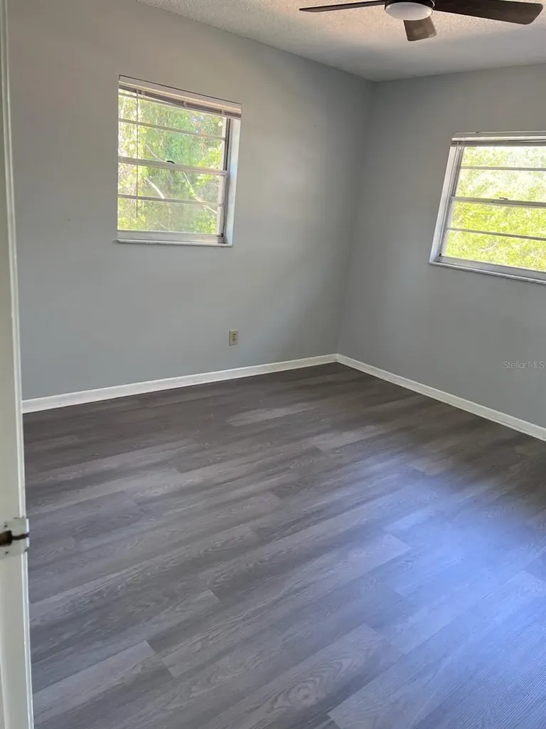 1109 E Rohe Street Tarpon Springs FL 34689