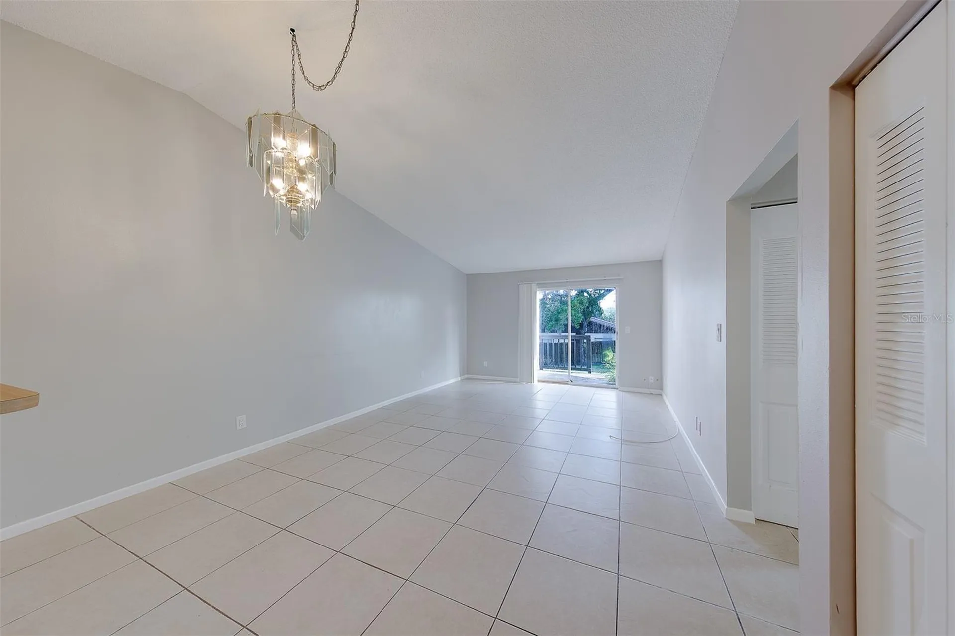 1109 E Rohe Street Tarpon Springs FL 34689