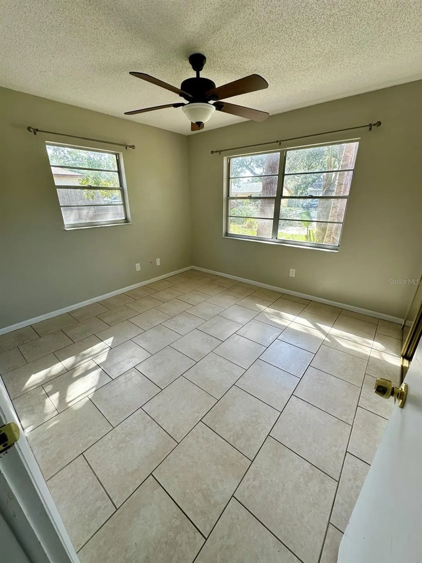 1109 E Rohe Street Tarpon Springs FL 34689