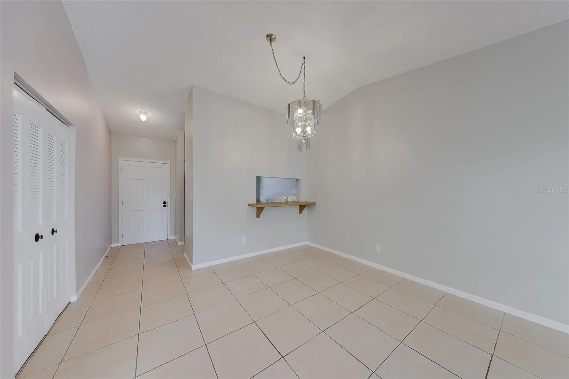 1109 E Rohe Street Tarpon Springs FL 34689