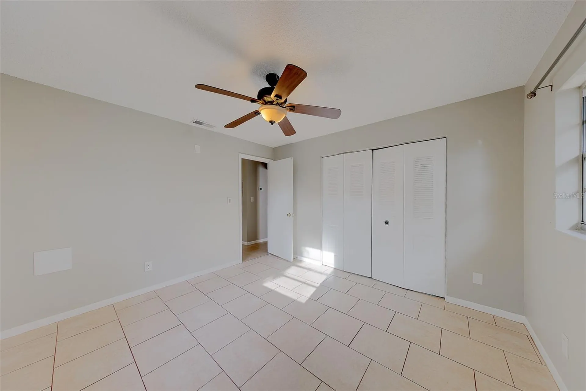 1109 E Rohe Street Tarpon Springs FL 34689