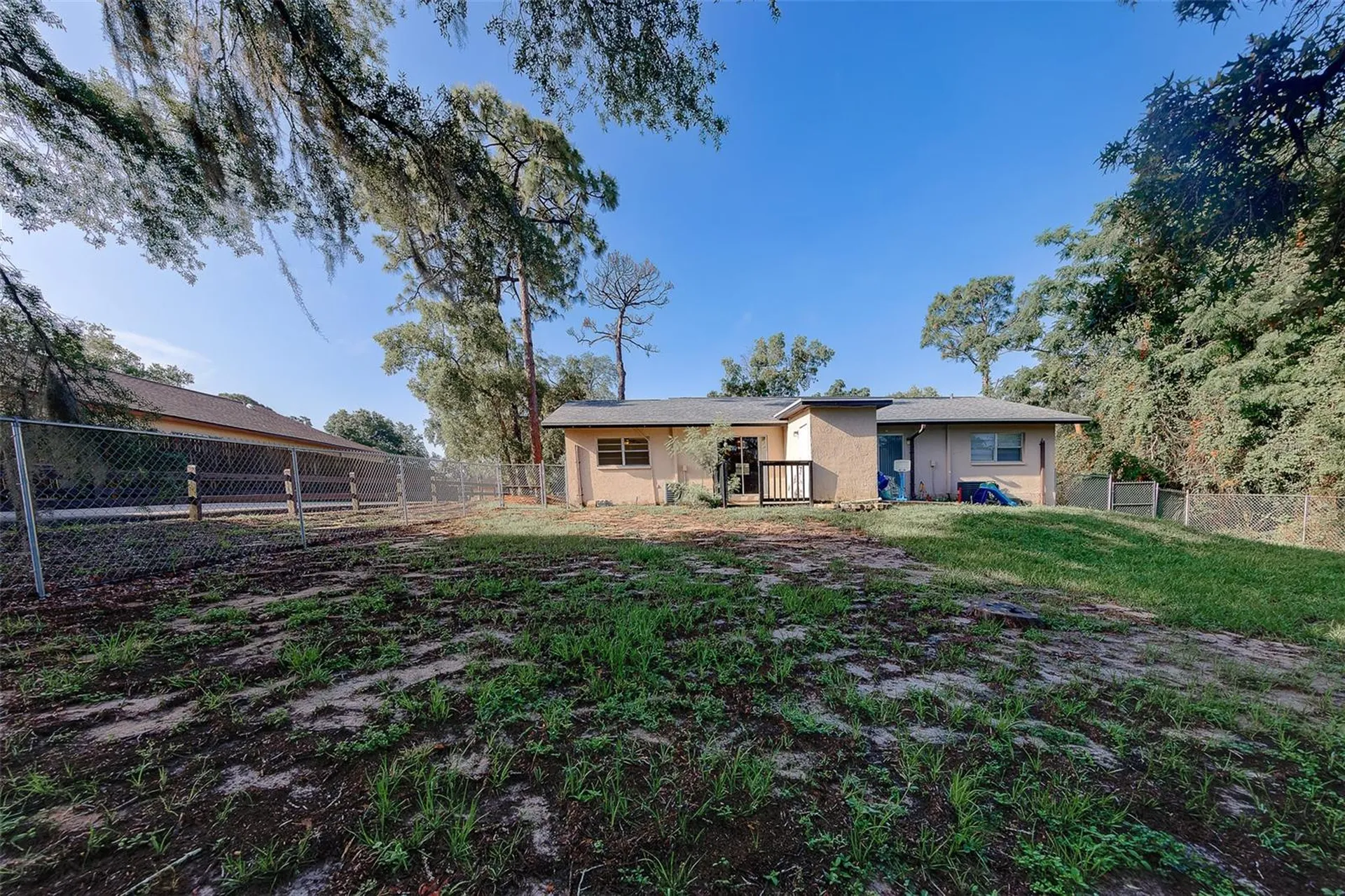 1109 E Rohe Street Tarpon Springs FL 34689