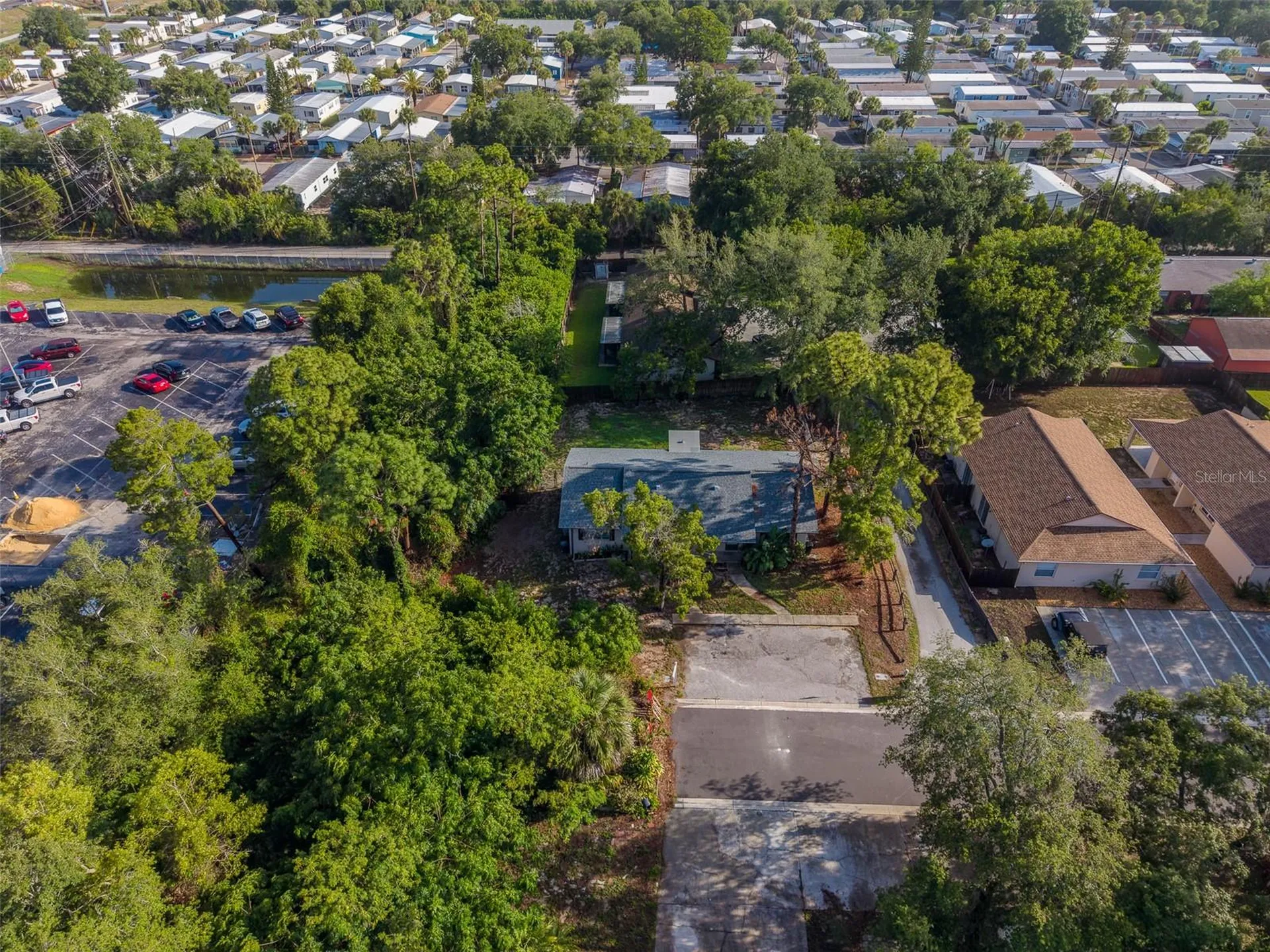 1109 E Rohe Street Tarpon Springs FL 34689