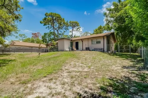 1109 E Rohe Street Tarpon Springs FL 34689