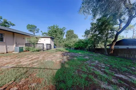 1109 E Rohe Street Tarpon Springs FL 34689