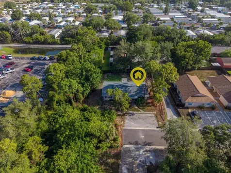 1109 E Rohe Street Tarpon Springs FL 34689