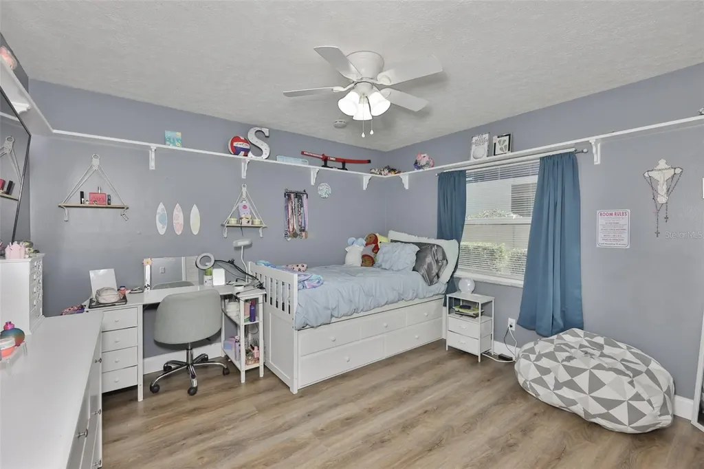 3931 Appletree Drive Valrico FL 33594