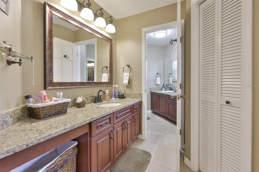 3931 Appletree Drive Valrico FL 33594