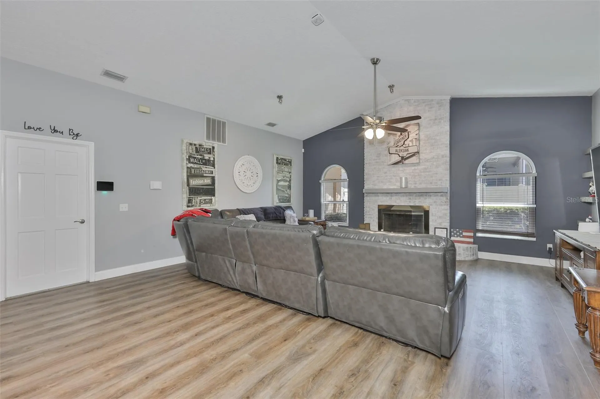 3931 Appletree Drive Valrico FL 33594