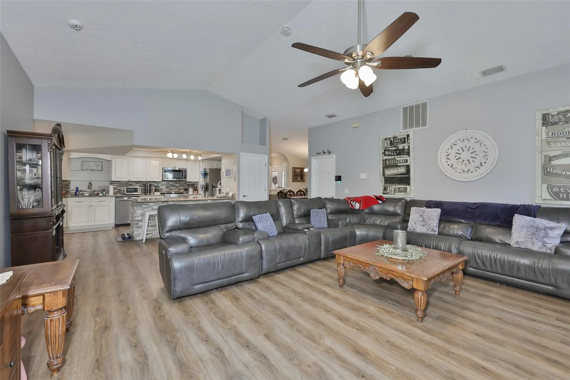 3931 Appletree Drive Valrico FL 33594