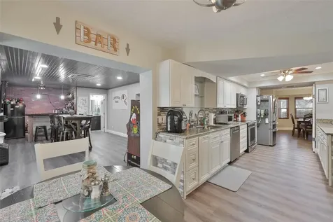3931 Appletree Drive Valrico FL 33594