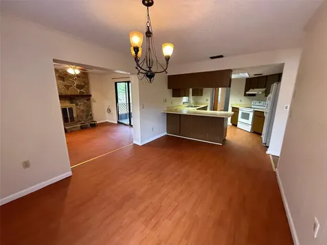 5072 Lakewood Drive Dade City FL 33523